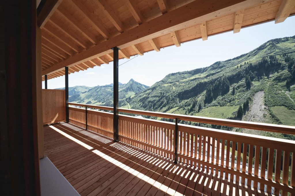 Alpin Apartments Landhaus Damüls Top 10 Terasse